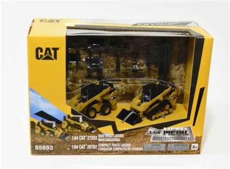 1 64 cat skid steer|1/64 Cat Caterpillar Skid Steer Loader Set With Models 272D2 .